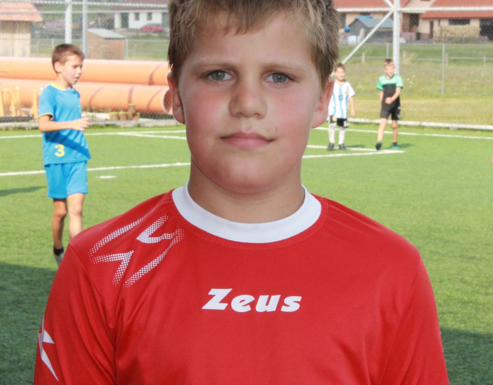 András Bence